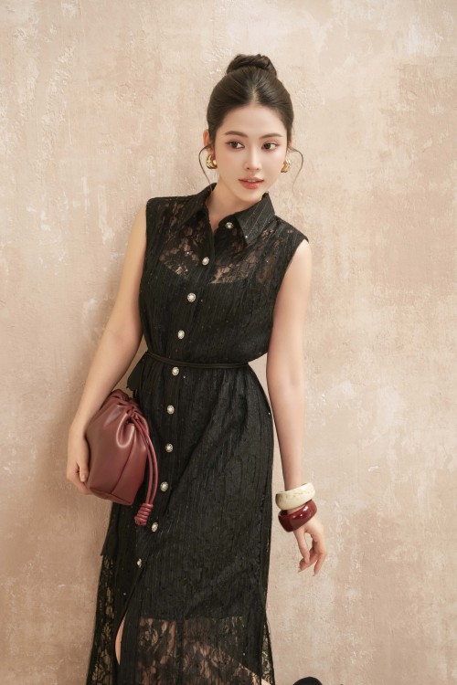 Sixdo Black Lace Loose Dress With Flower